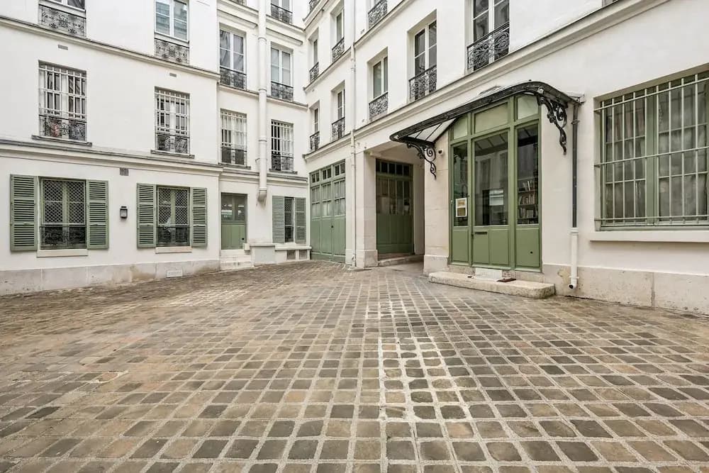 Stylish 3BR Near Tuileries Gardens - photo 19