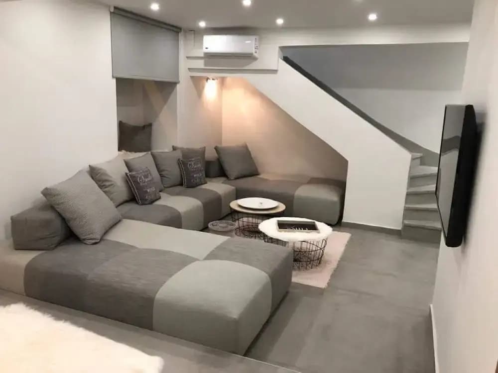 Kolonaki Semi Underground Loft - photo 4
