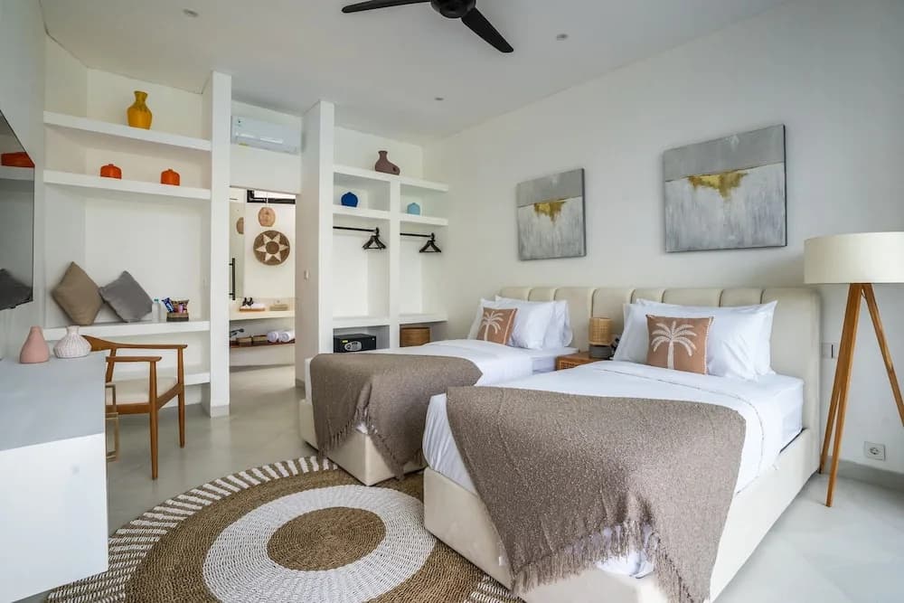 Villa Ozkar - Elegant 3 Bedroom Villa with Pool & Sunset Terrace - photo 6