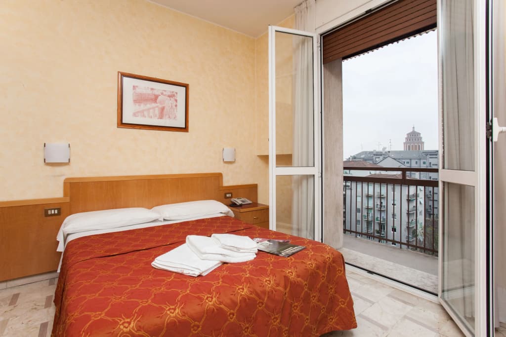 IH Hotels Milano ApartHotel Argonne Park - photo 3