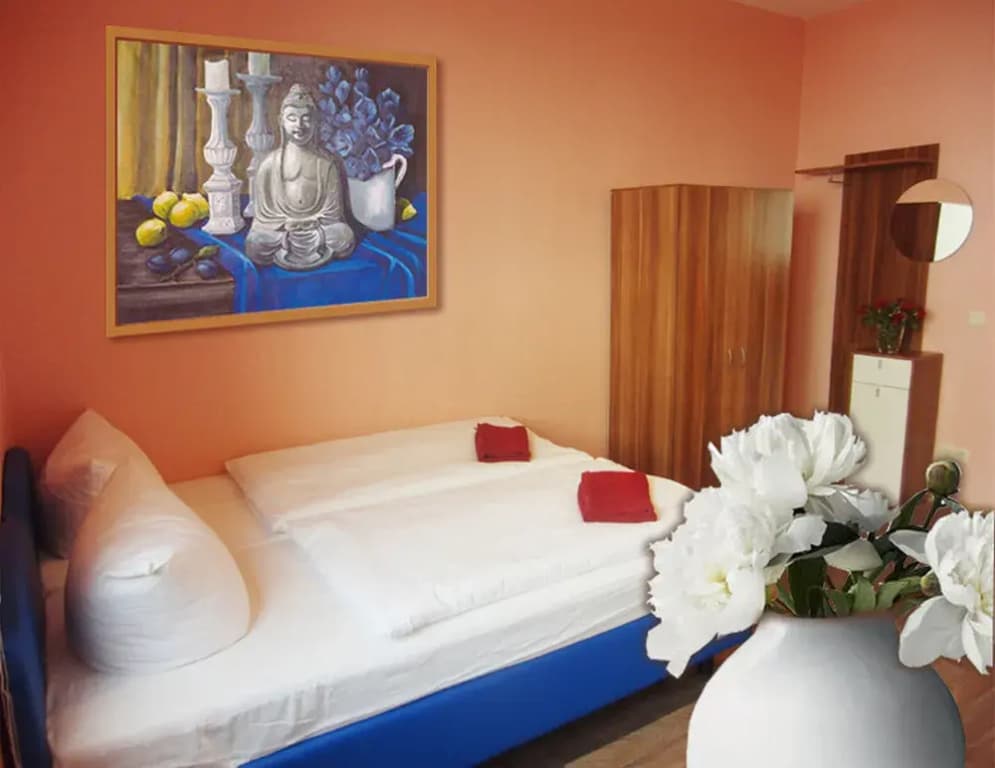 Hostel City Bed 2 - photo 3
