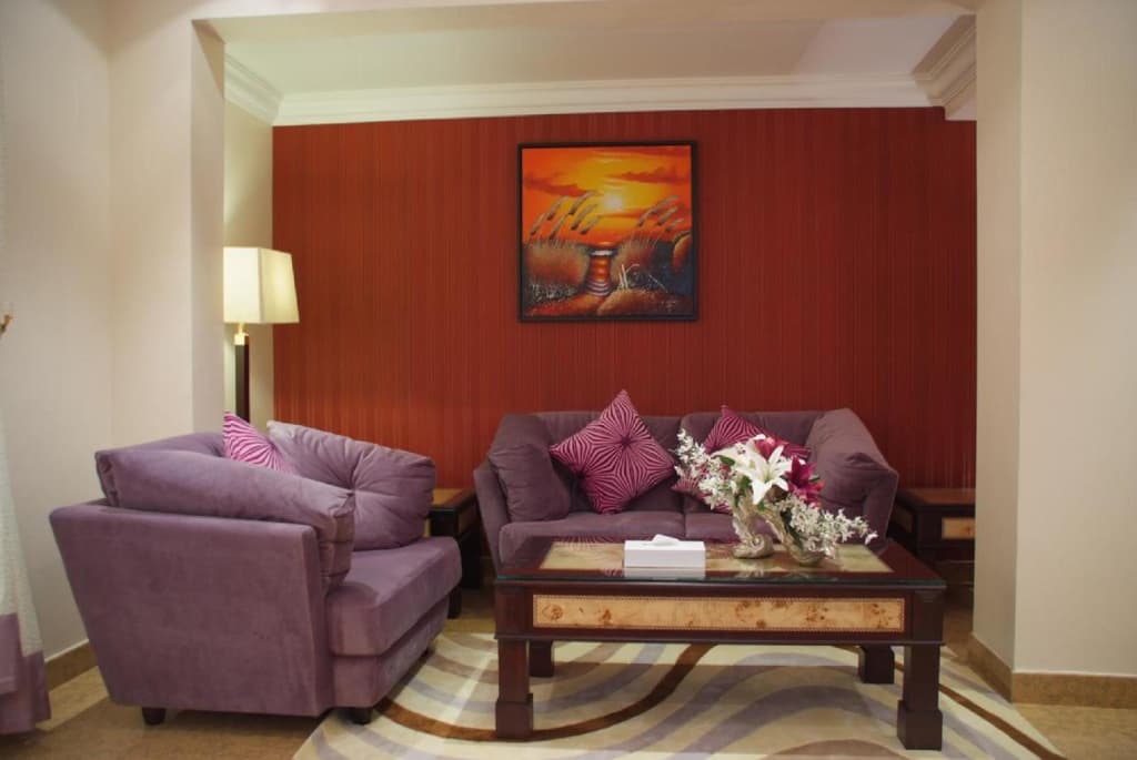 Golden Tulip Seeb Hotel - photo 1