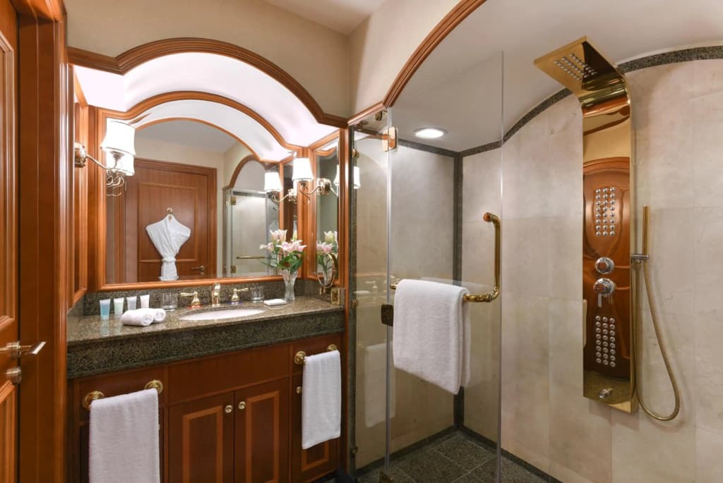 Al Aziziyah Boutique Hotel By The Torch - photo 36