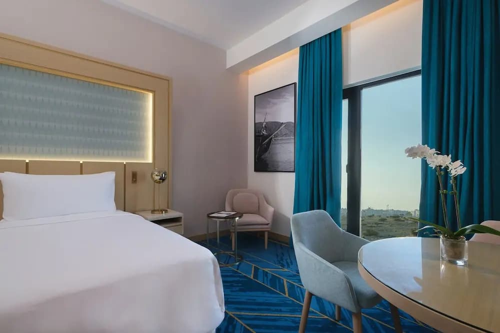 Maani Muscat Hotel & Suites - photo 4