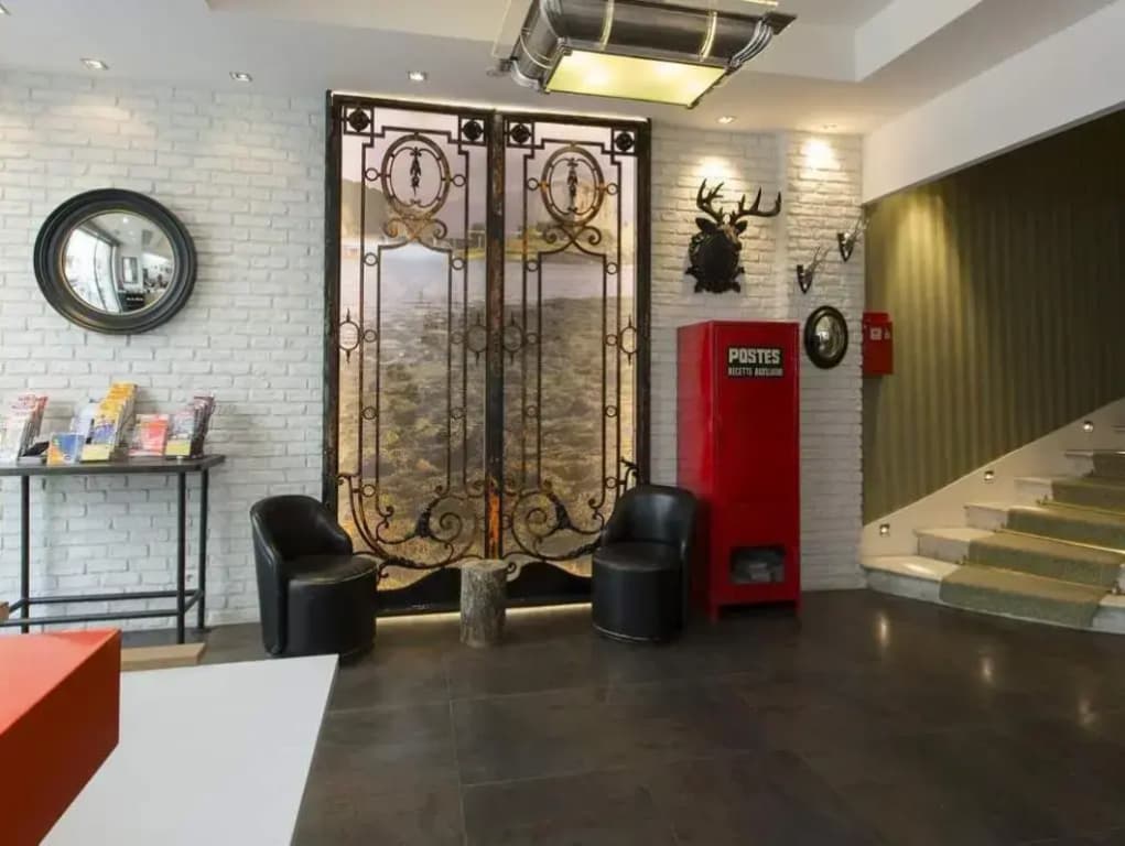 Hotel Brittany - photo 16