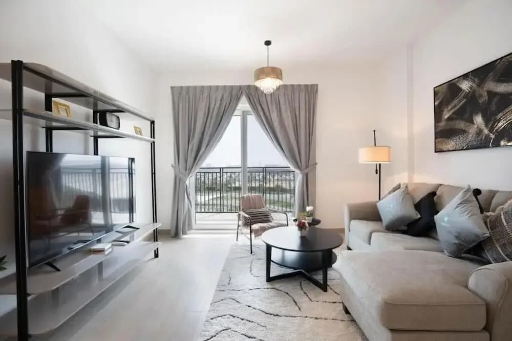 Bloomfields Iconic 1BR Waters Edge - photo 5
