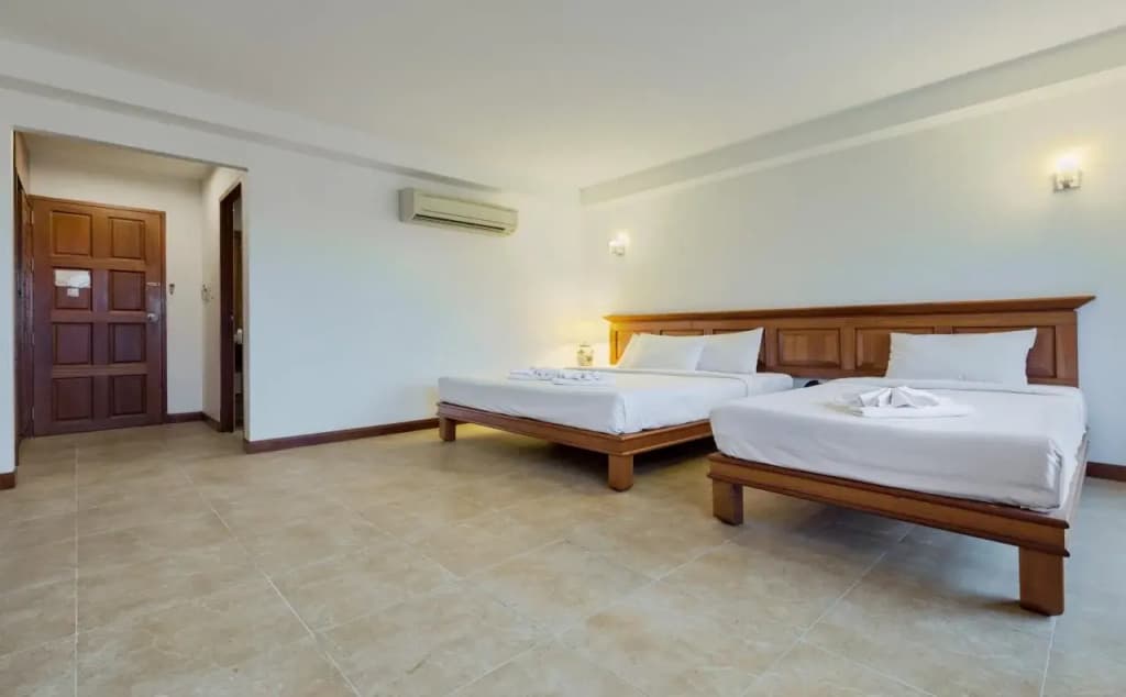 Amalthea Hotel - photo 3