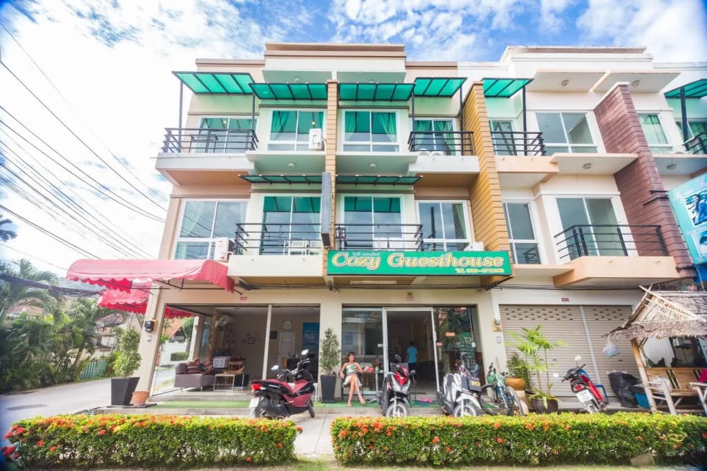 Cozy Guesthouse Phuket - main photo