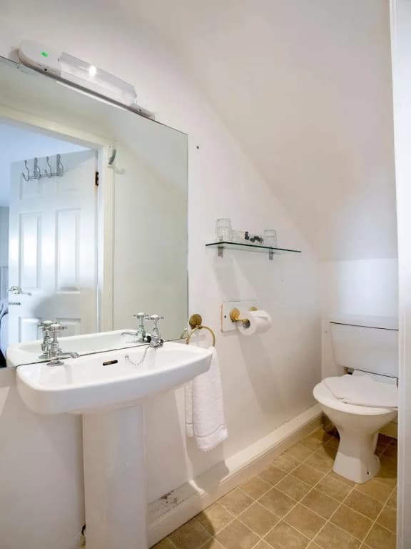 Arden Guest House, Craigmillar Castle Edinburgh - photo 9