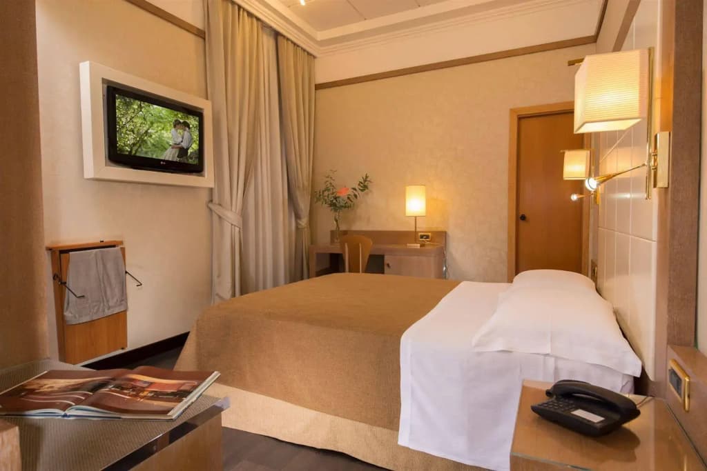 Hotel Ranieri - photo 7