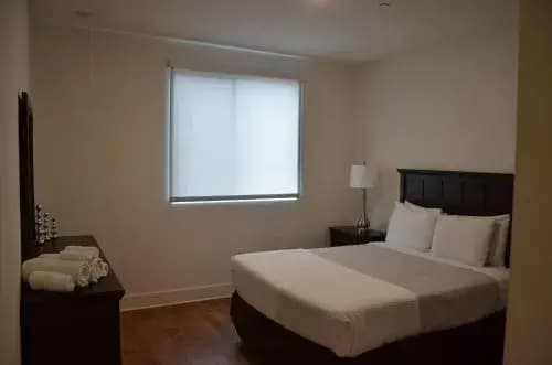 Hollywood Education Square 30 Day Rentals - photo 2