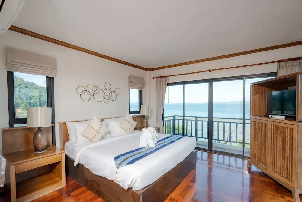 Golden Horizon Villa - photo 3