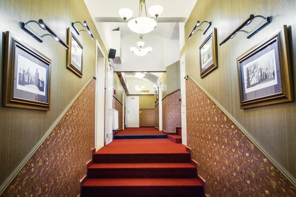 Hotel Taurus - photo 32