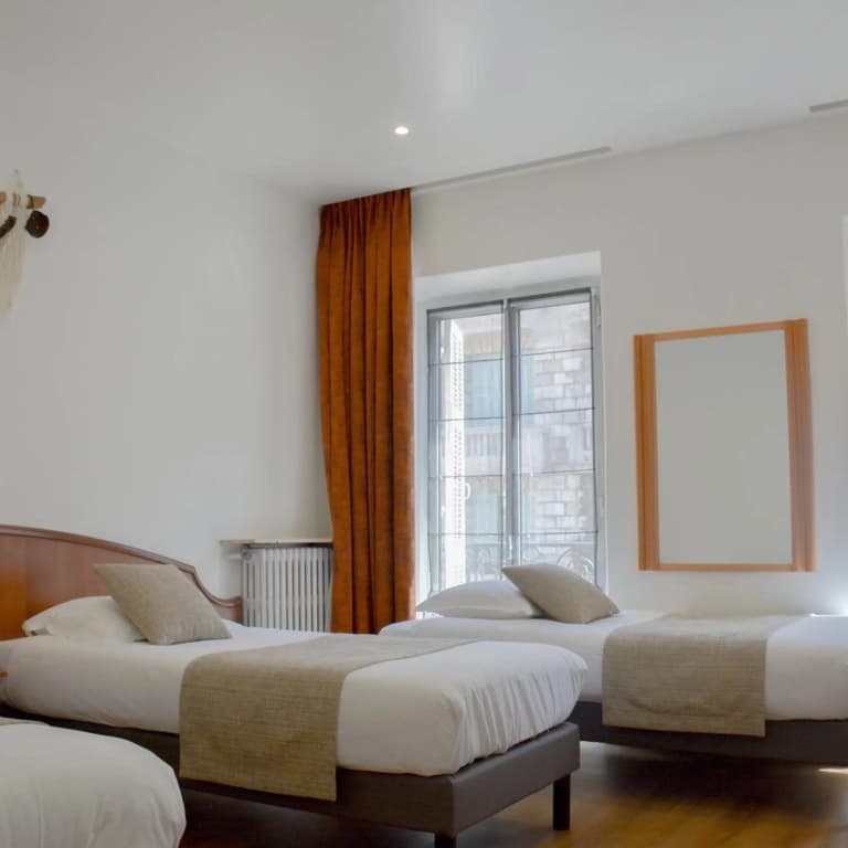 Hotel Busby - photo 45