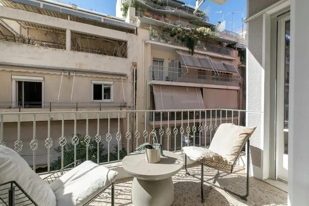 Elysia  - 2-Br Apt & Balcony in Athens - photo 12