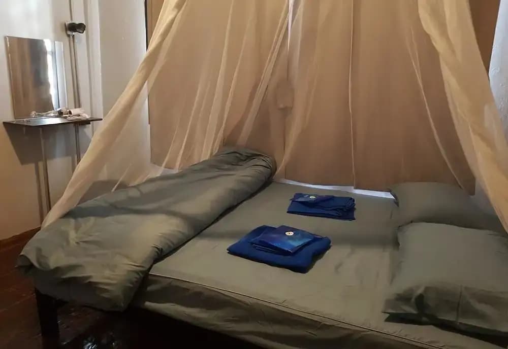 Monkey Cave - Hostel - photo 6