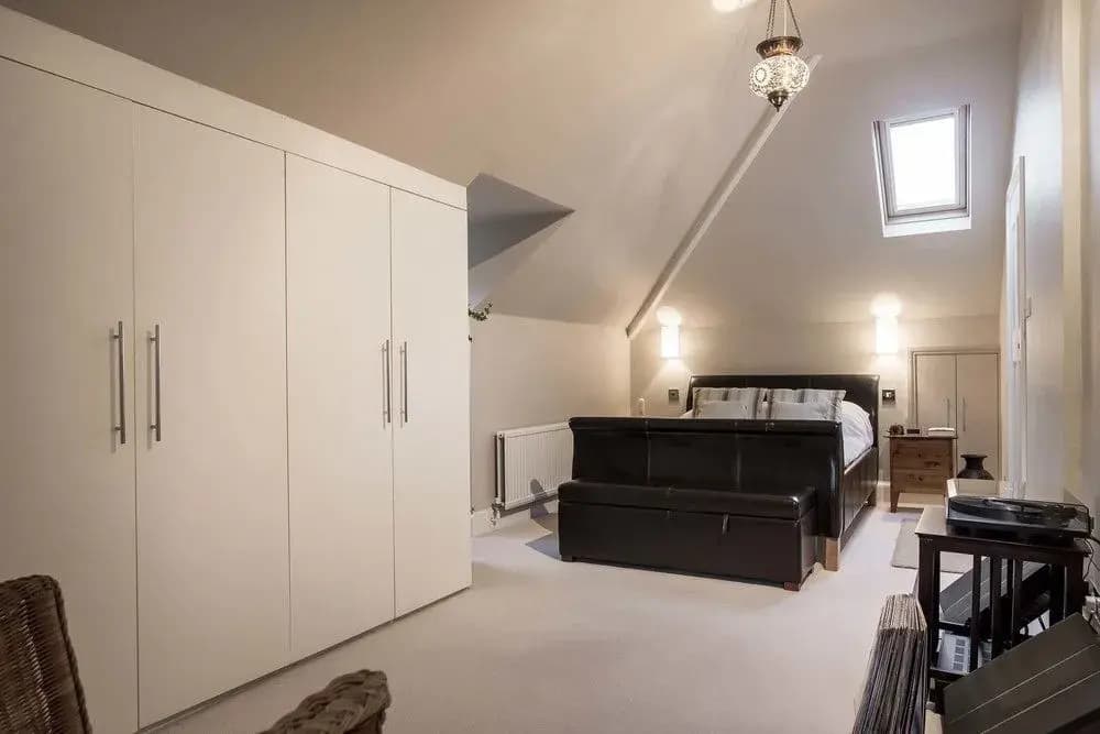 Veeve - Family Den - photo 3