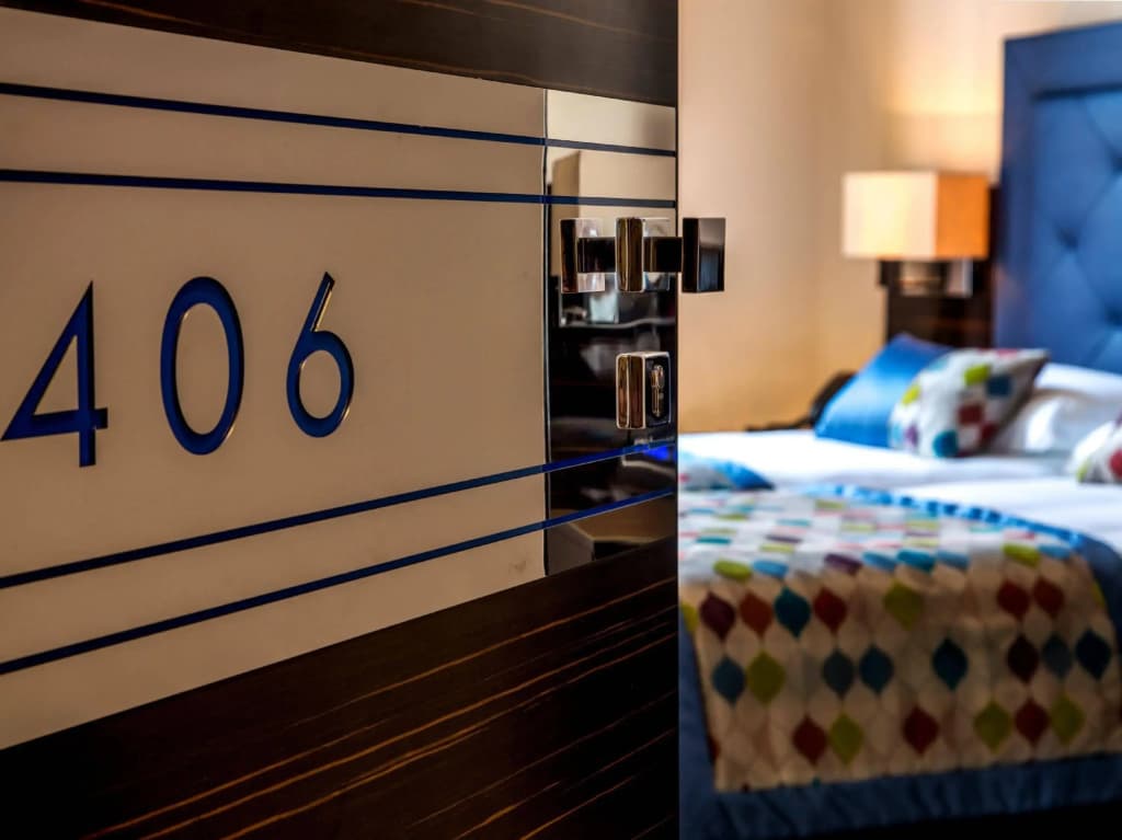 Gioberti Art Hotel - photo 4
