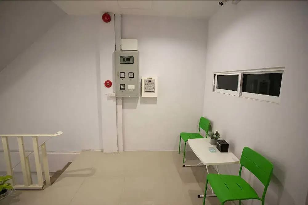 Ink 18/2 Hostel (Sukhumvit 22) - photo 10
