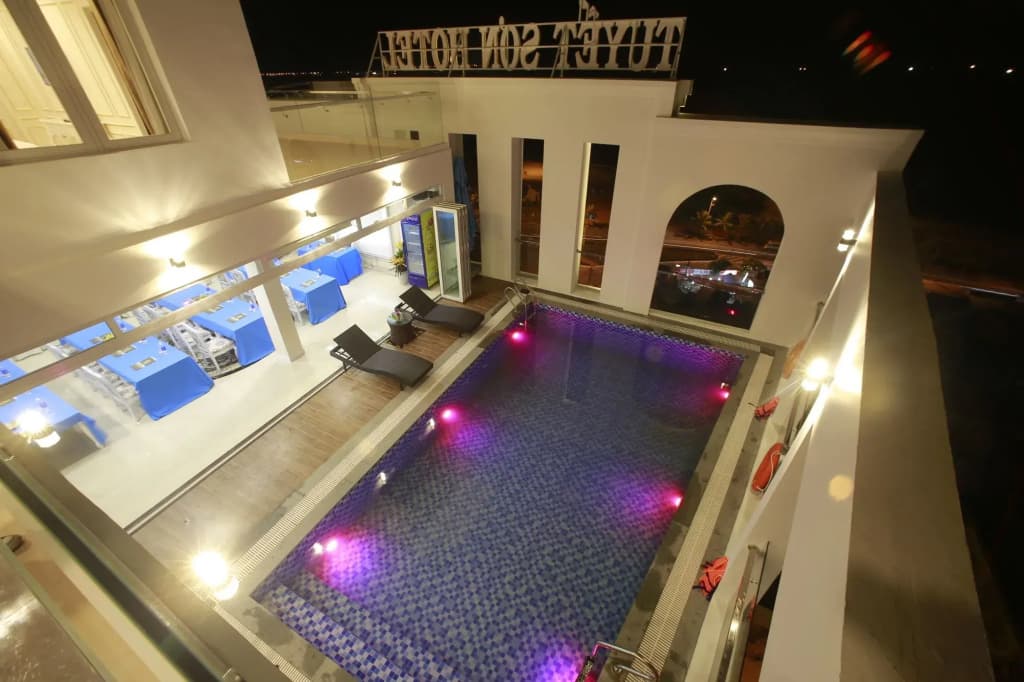 Tuyet Son Hotel - photo 22