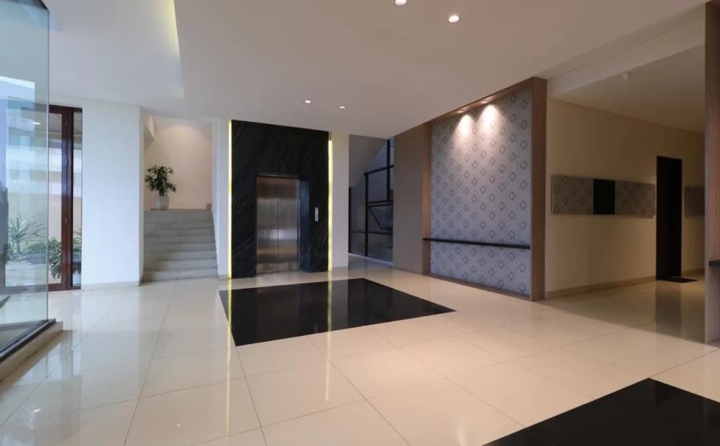Plaza 54 Residence - photo 13