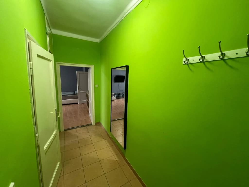 Family Friendly Apartman - photo 2