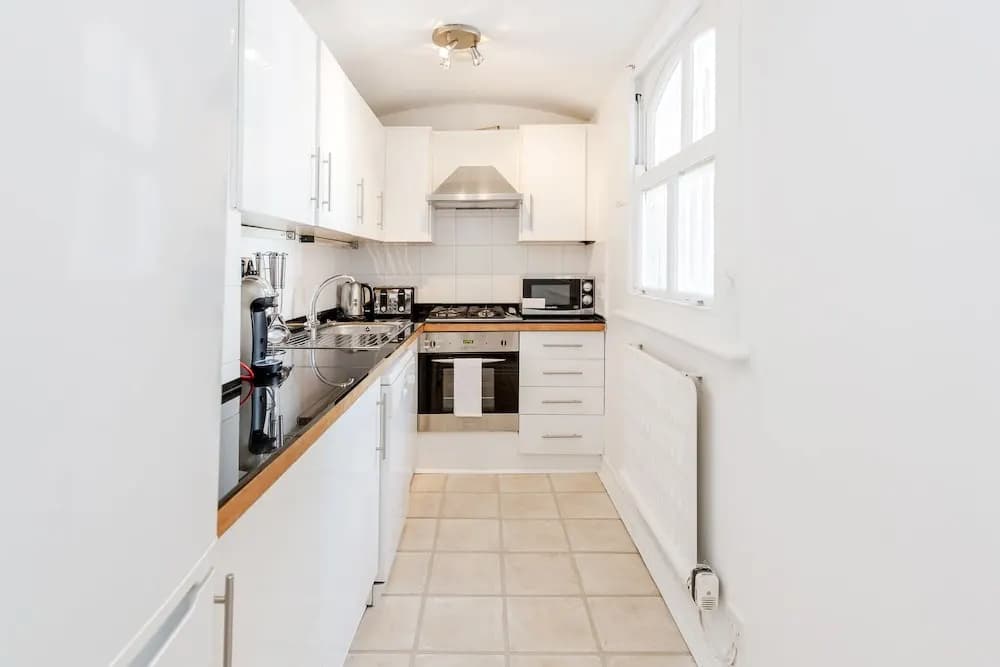 Earls Court Road Apartments - photo 14