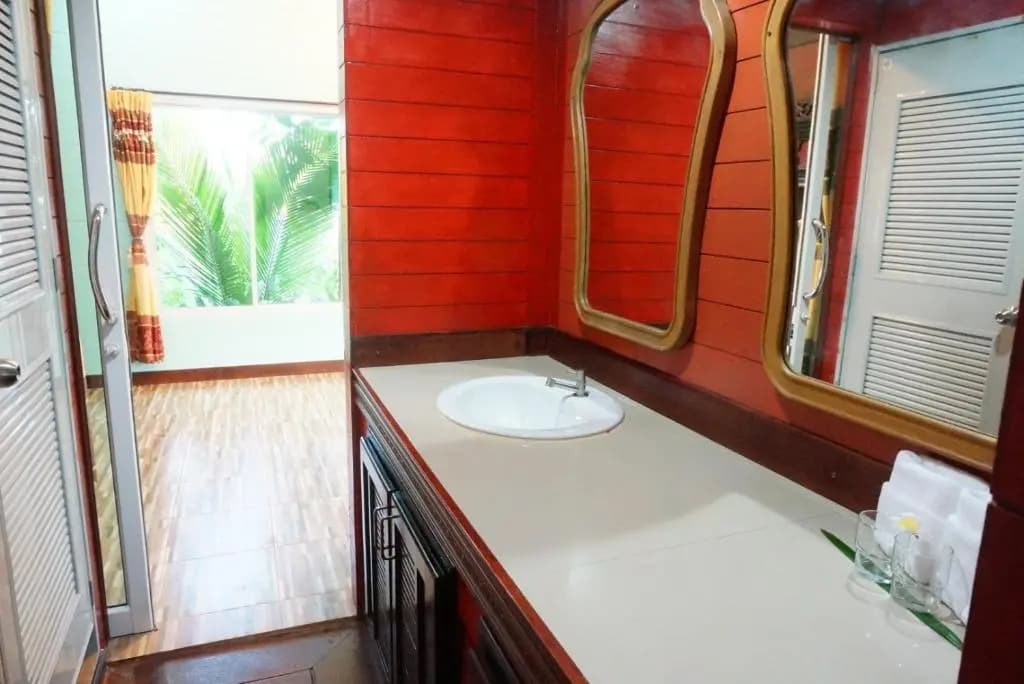 Ruen Tai Boutique - photo 14