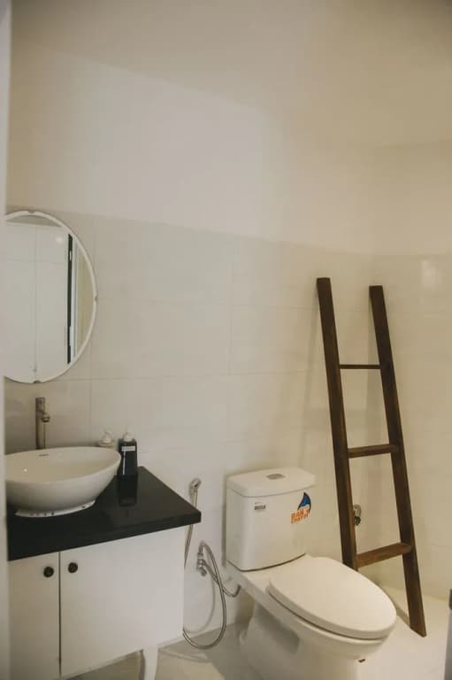 White Home - photo 15