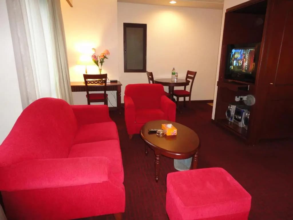 FnF Suite @ Time Square - photo 7