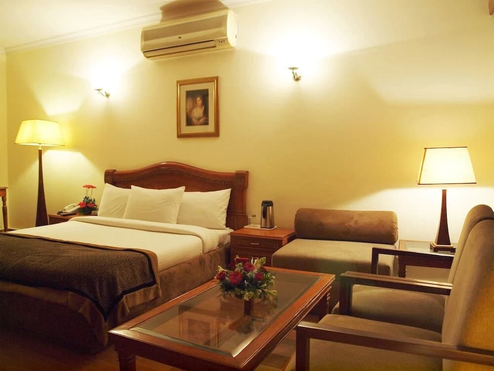 The BMK Hotel - photo 18