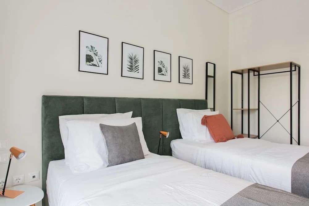 UPSTREET Charming & Comfy 2BD Apt-Acropolis - photo 1