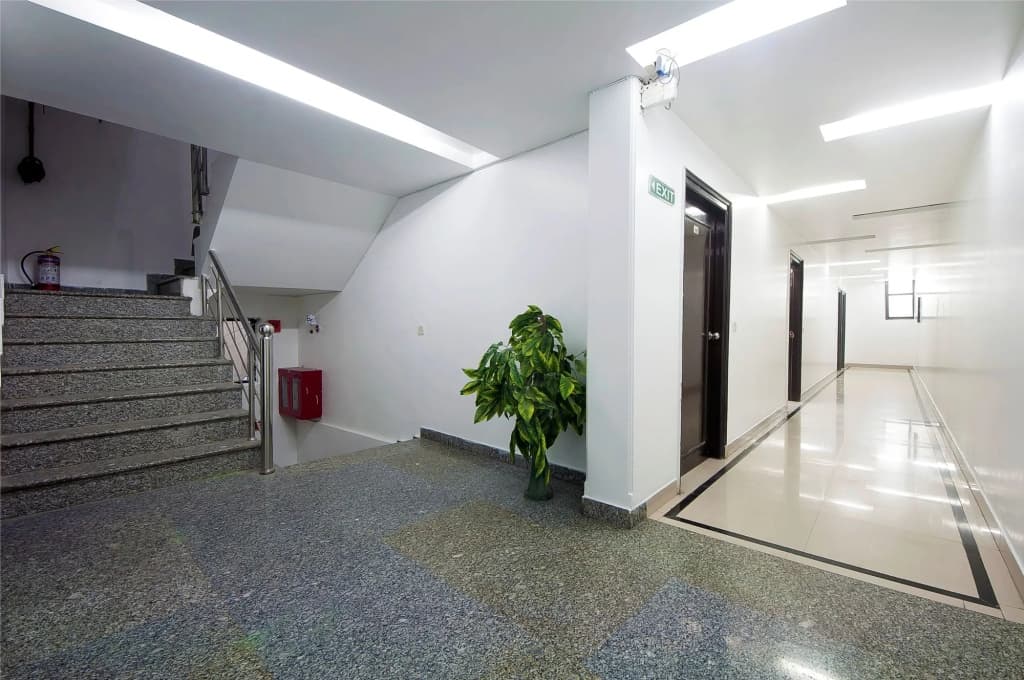 ADB Rooms Hotel Noratan Palace - photo 13