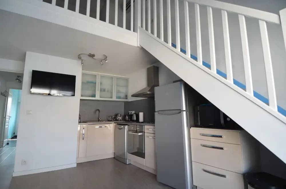 Modern duplex apartment 4 persons near train station Acropolis in Nice - photo 11