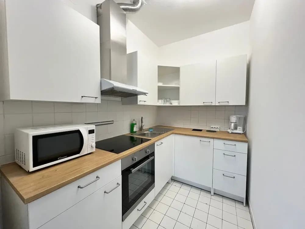 Affordable 3BR Apartment for Groups - photo 10