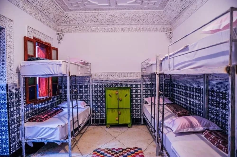 Oasis Hostel - photo 4