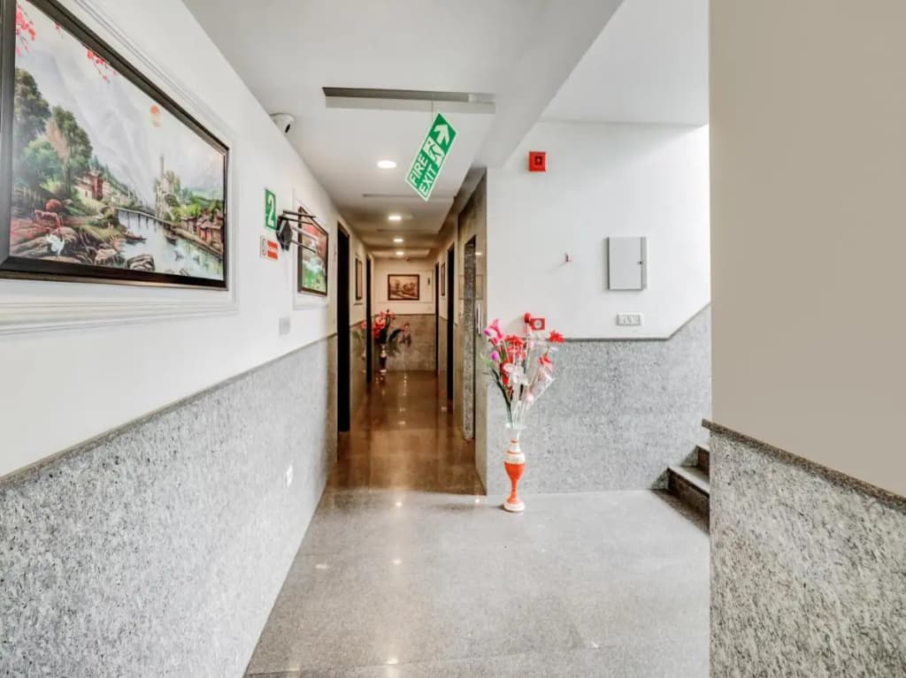 OYO 80200 Olive Inn - photo 3