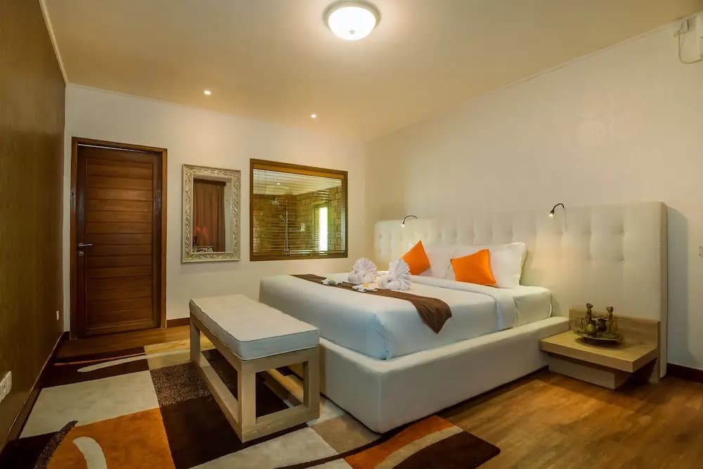 The Jessica Estate - photo 2