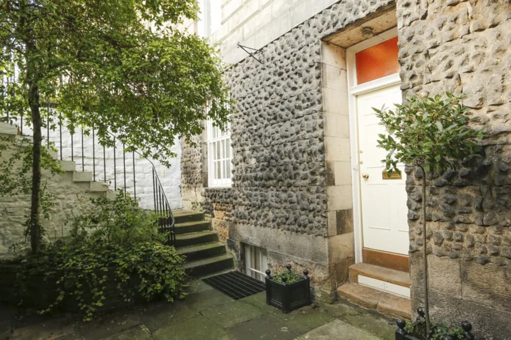 Inchgrove House - photo 12