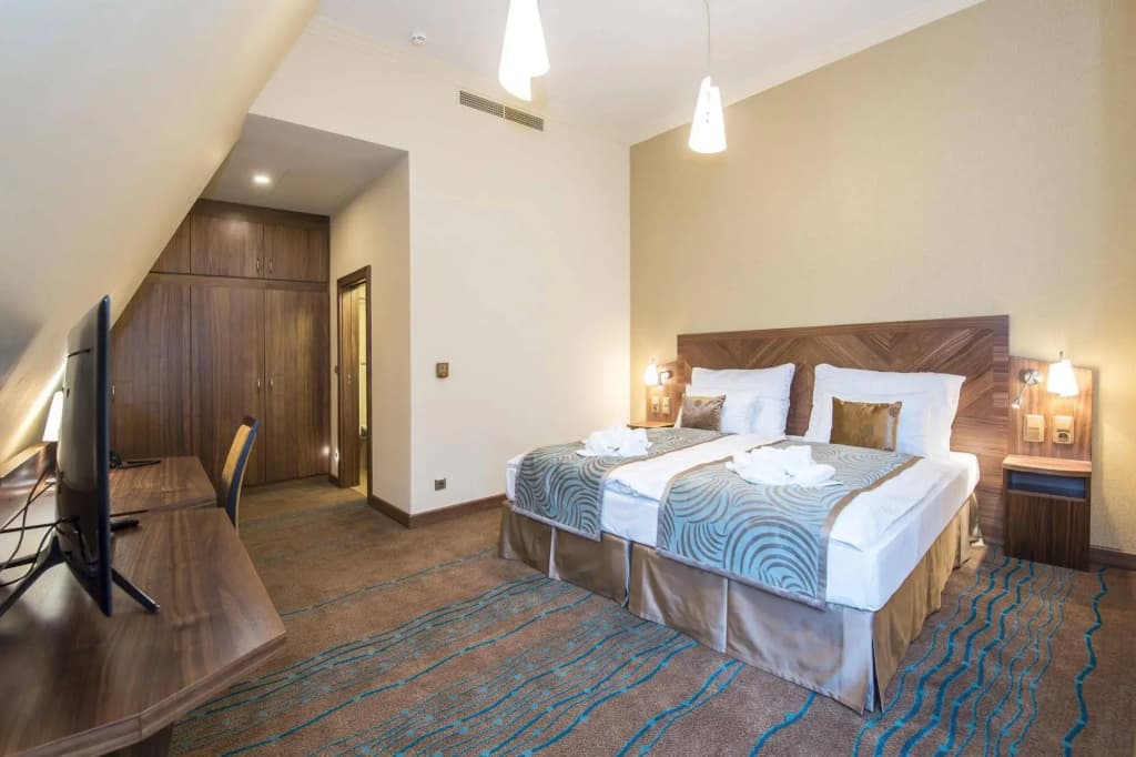 Merchant's Crown Suites and Spa - photo 4