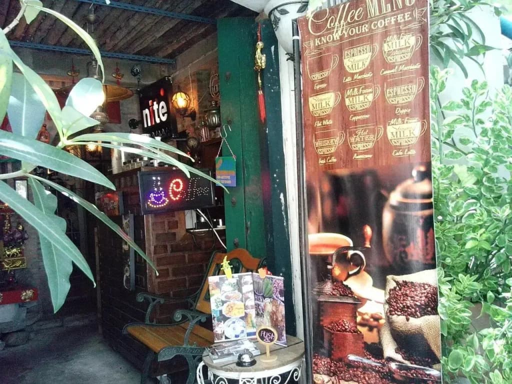 Café de Baan Raow - photo 6