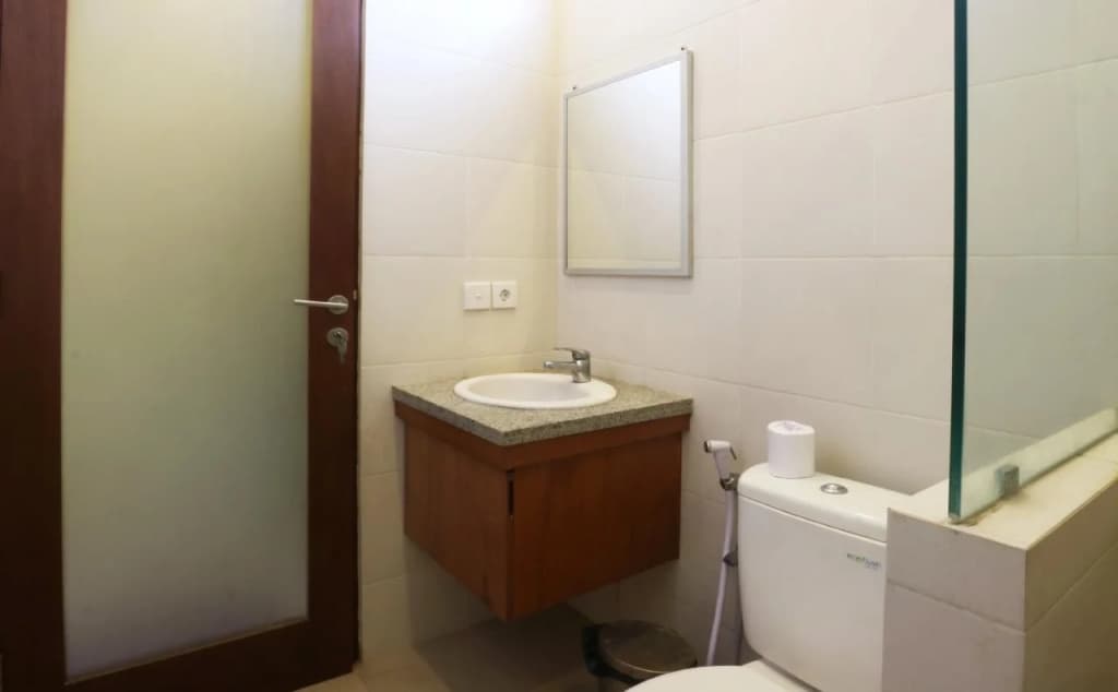 Sakura Guesthouse - photo 10