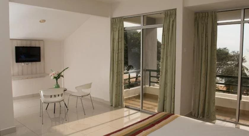 Akar Beach Resort - photo 7