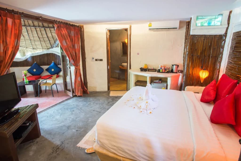B52 Beach Resort - photo 5