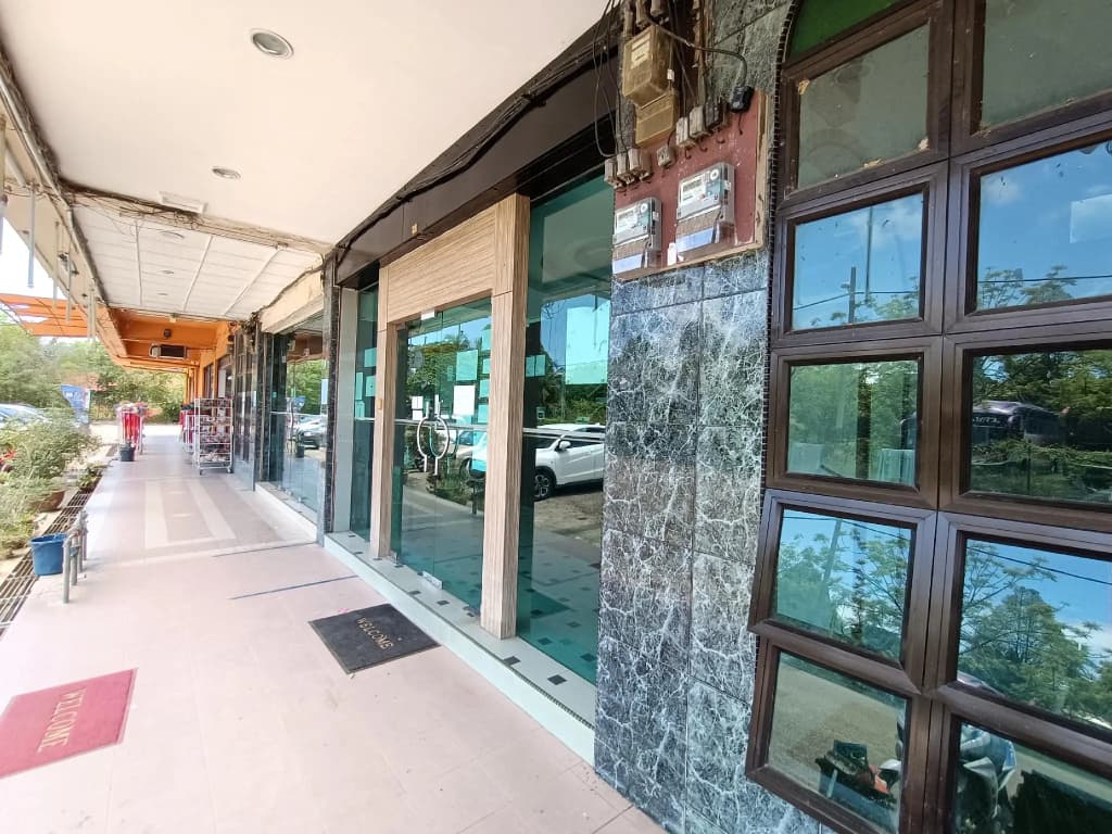 Sherwinton Hotel Mentakab Taman Gopeng - photo 8