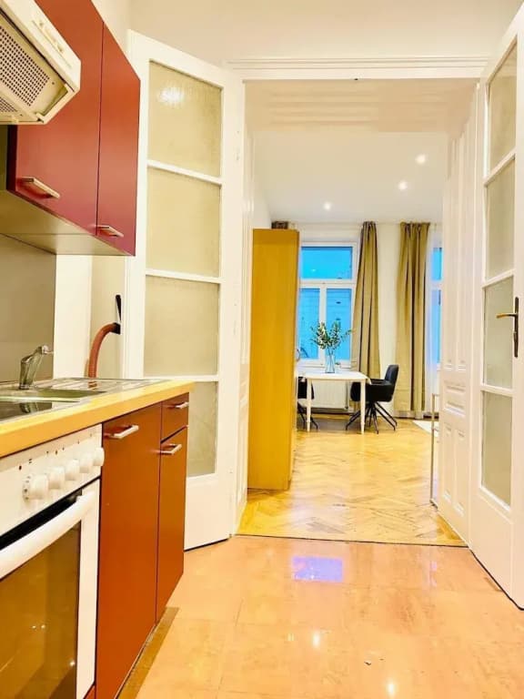 Comfortable 1BR Apartment Westbahnhof - photo 10