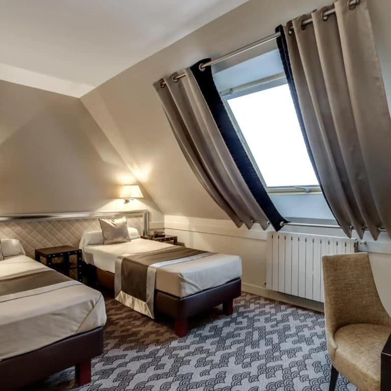 Hotel d'Amiens - photo 29