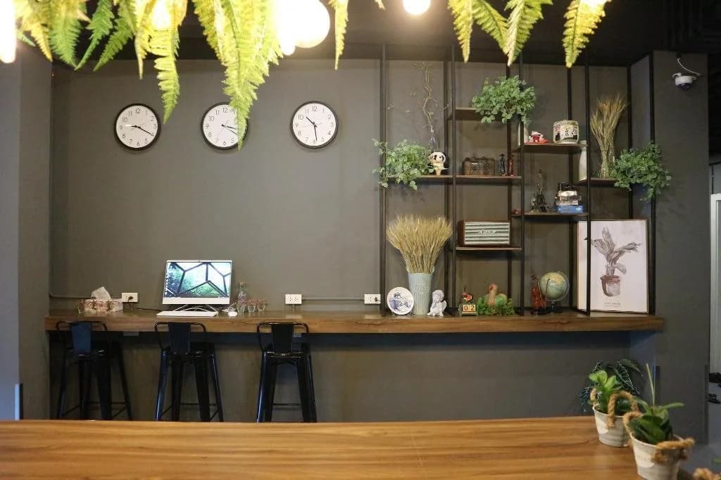 Forrest Bangkok Hotel - Hostel - main photo