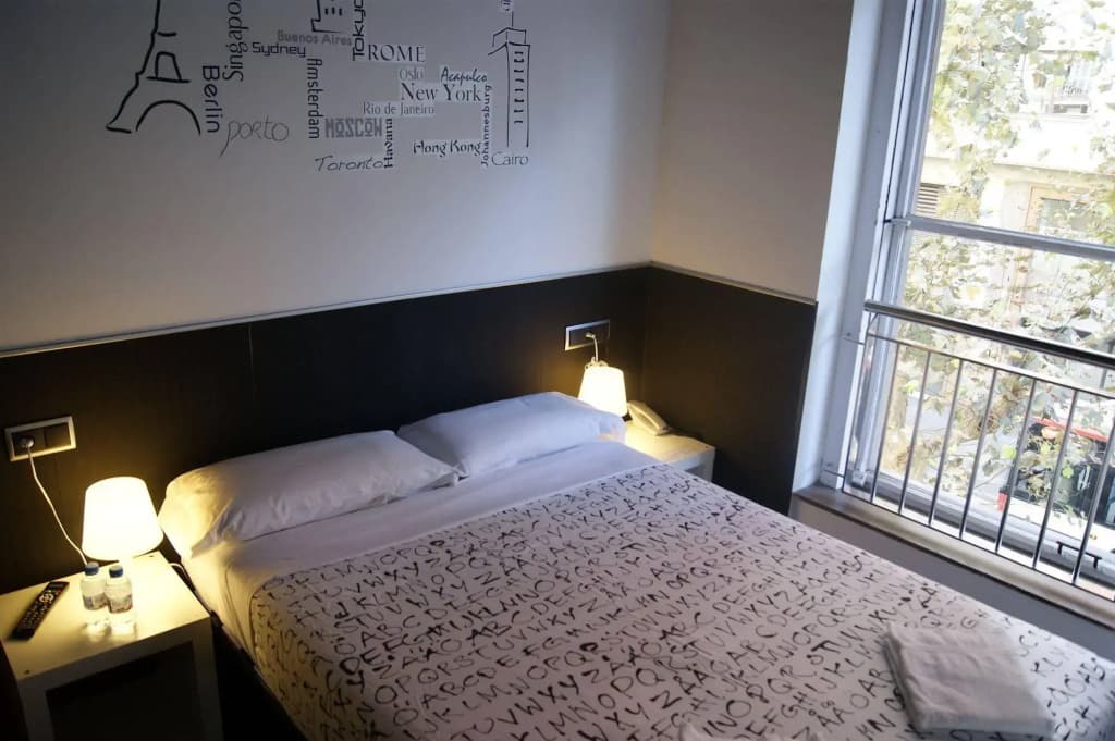 Hostal Mayerling Centro - photo 5