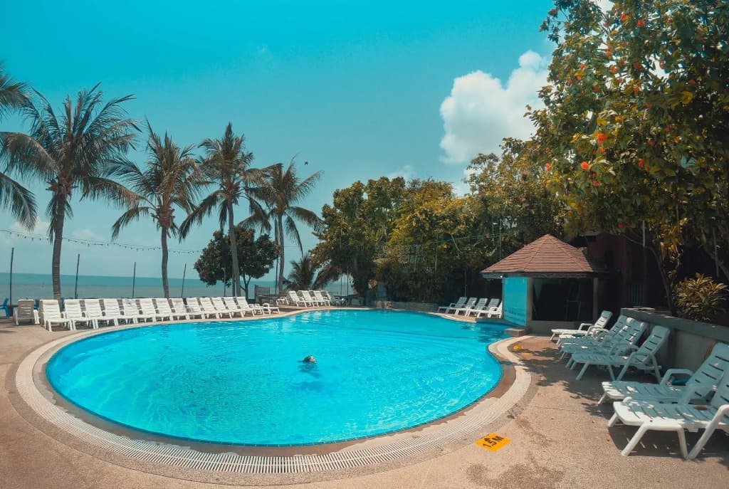 Coral Resort & Bungalows - photo 15